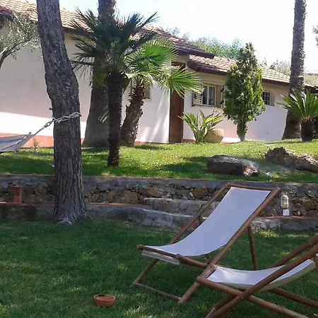 Holiday home Casetta Giuliana